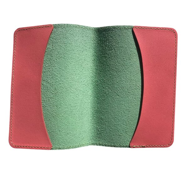 Baekgaard Green Leather Passport Holder Case Cover Gold Print Pink Interior - Picture 6 of 7